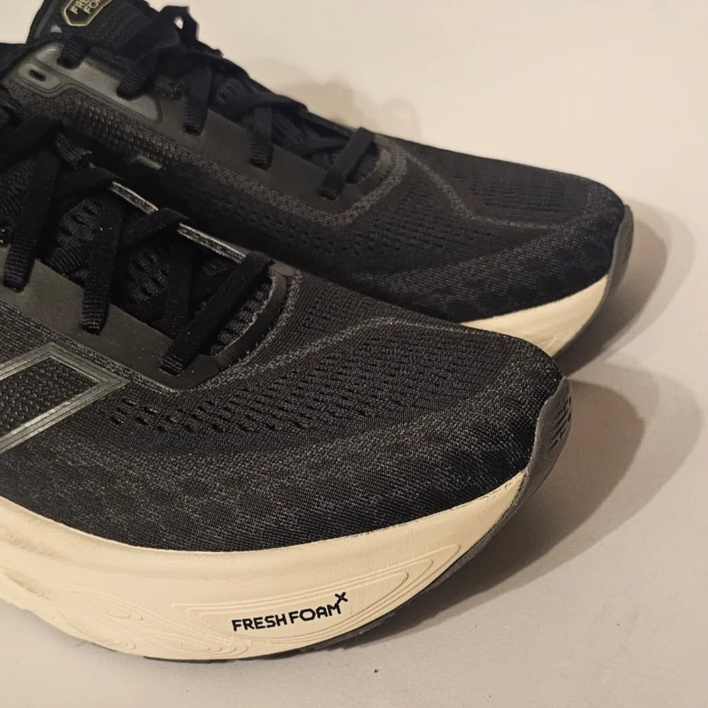 1080 V14 New Balance Size 10.5 Women's Or Men's Size 9. - Picture 6 of 10